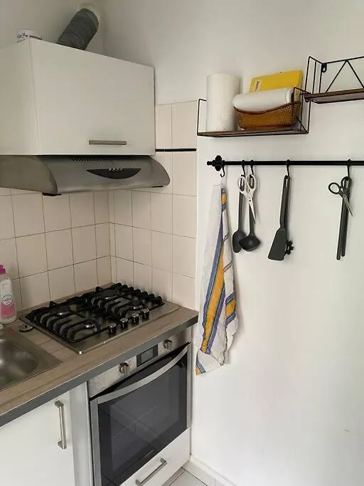 Appartement A Deux Pas Du Pantheon Avec Balcon Paris 0*,  France